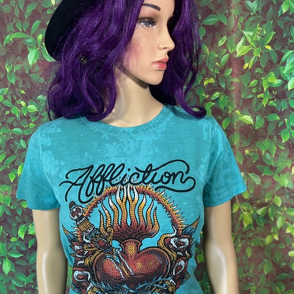 Affliction Women’s T-Shirt - Picture 6 of 10